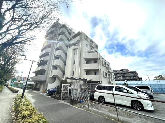 ☆洗練された外観デザインが街並みに調和する佇まい☆