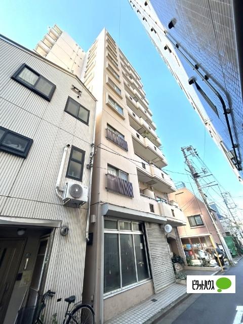 ☆遠くからでも目を引くシャープな外観が、高層マンションならではの価値を感じさせます☆