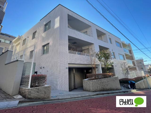 ☆都会的な外観デザインがスタイリッシュな暮らしを演出。重厚感ある外観が安心と安定を印象づけるマンション☆