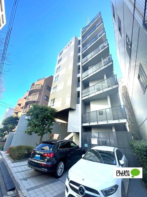 ☆落ち着いた色調の外観が上品な印象を与えます☆