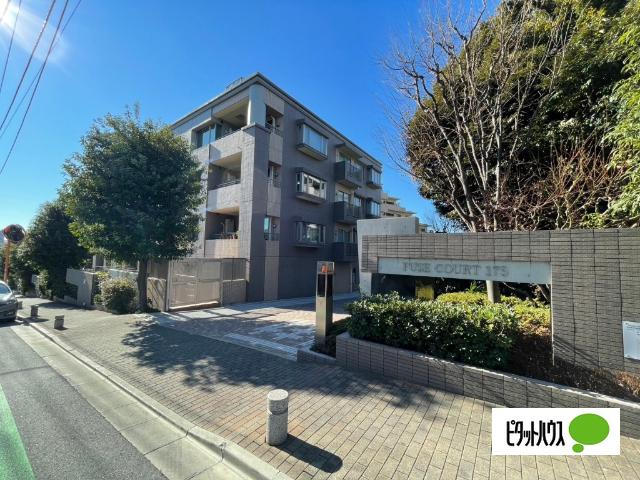 ☆高級感あふれる外観が日常に上質な時間を演出。緑豊かな植栽と調和した美しい外観が魅力です☆