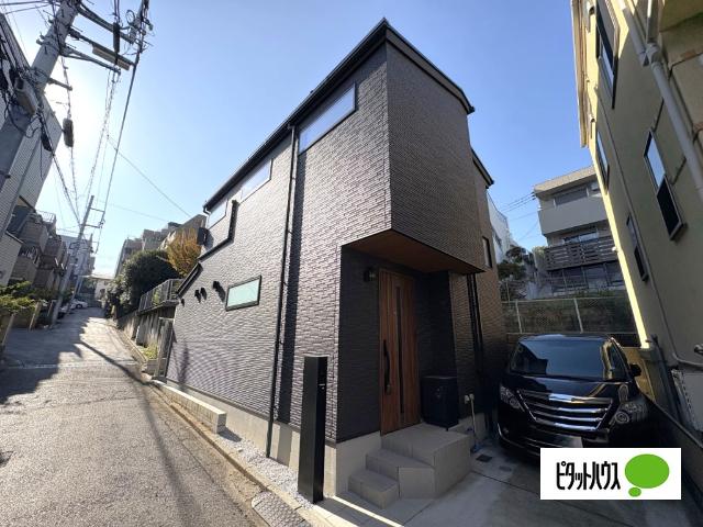 ☆モダンなデザインがひときわ目を引く外観。モダンなデザインがひときわ目を引く外観☆