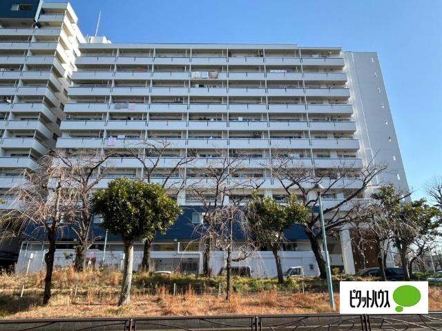 ☆通勤・通学に便利な駅近物件、外観も洗練されています☆