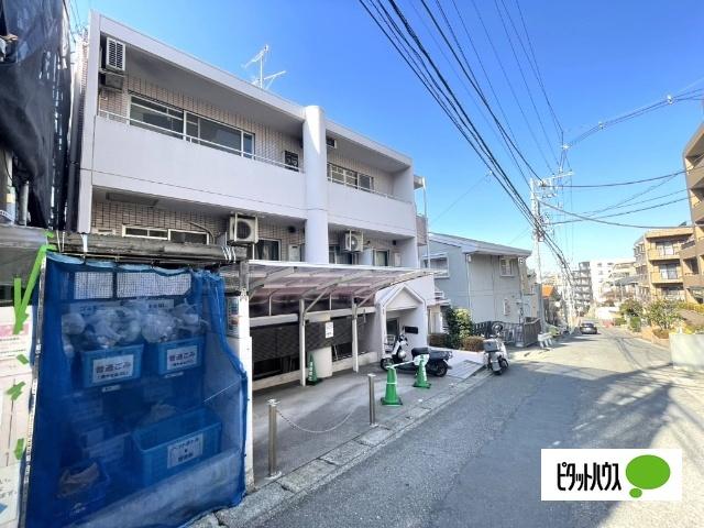 ☆落ち着いた色調の外観が上品な印象を与えます☆