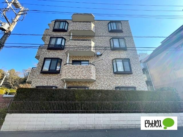 ☆落ち着いた色調の外観が上品な印象を与えます☆