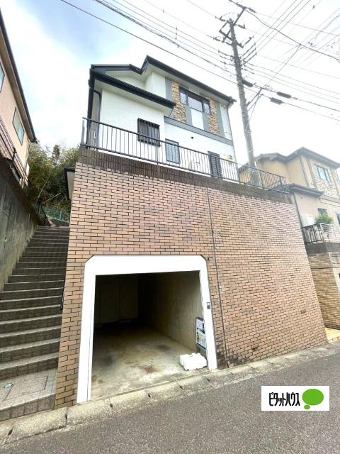 ☆重厚感ある外観が落ち着きと安心感を与える佇まい☆