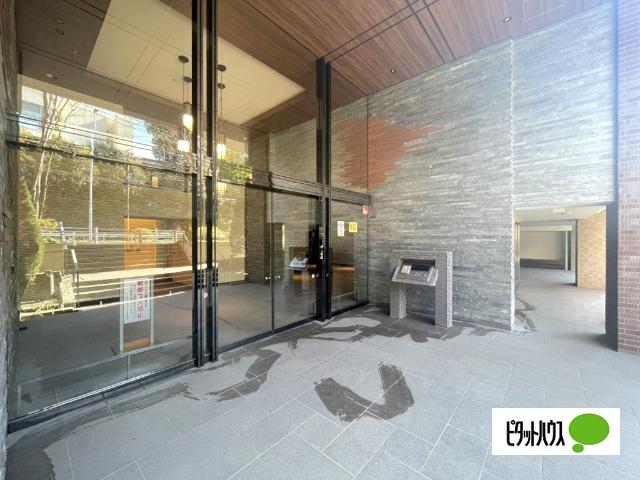 ☆高級感漂うエントランスが日常に上質な時間を演出☆