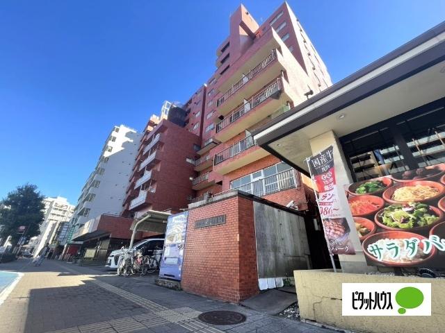 ☆落ち着いた色調の外観が上品な印象を与えます☆