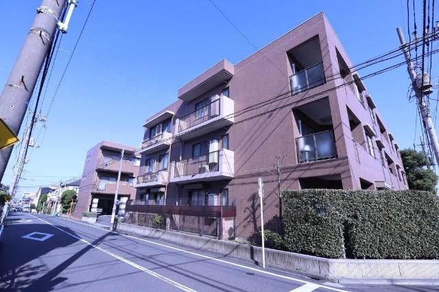 ☆街並みに溶け込むシンプルな外観☆