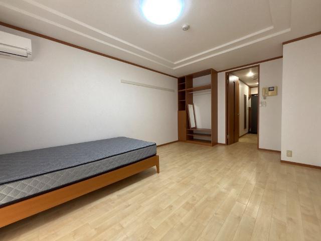 リバパレス鶴舞 部屋画像