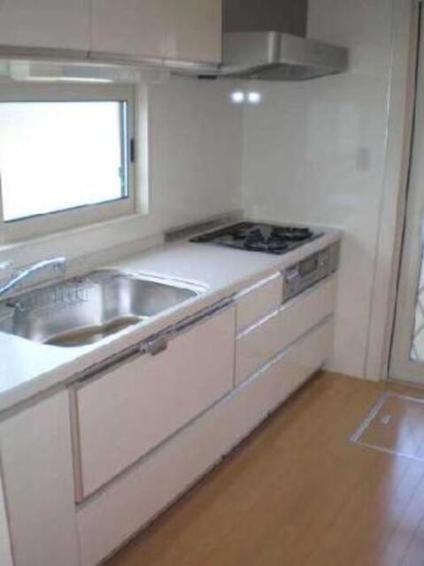 伊勝町貸家（101） 部屋画像