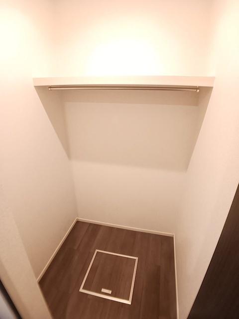 コントレイル（103） 収納