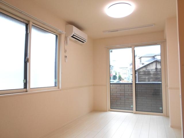 Ｄ−ｒｏｏｍ尾頭橋Ａ（101） 室内