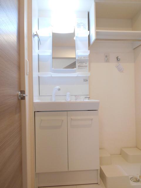 Ｄ−ｒｏｏｍ尾頭橋Ａ（101） 洗面