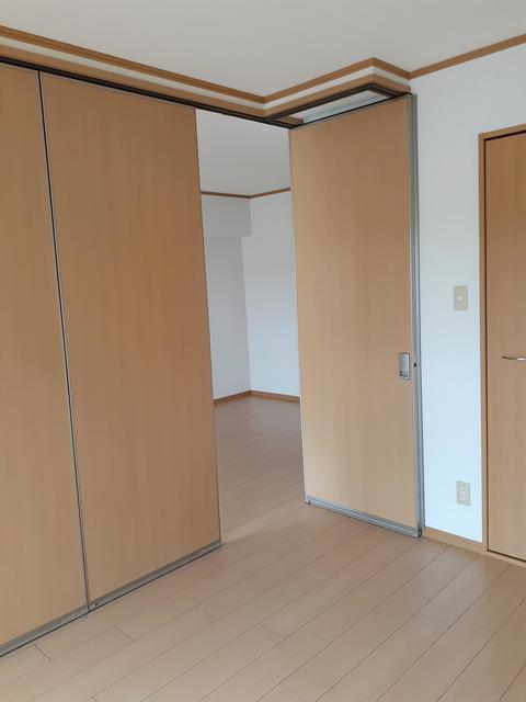 ラモーリ緑（101） 室内