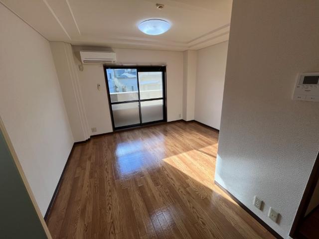 ラ・マーレ 部屋画像