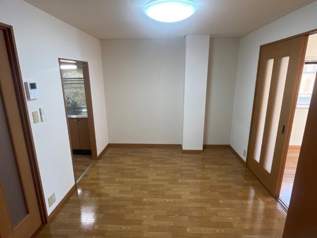 フォレスト高間 リビング