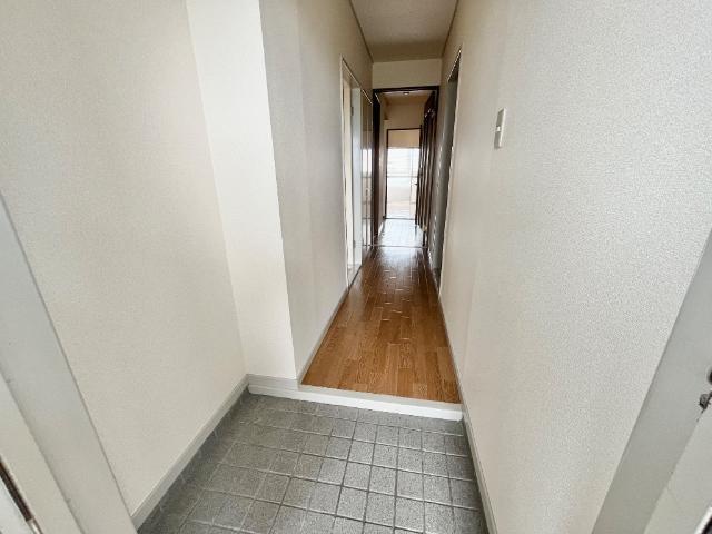 エスポアロイヤル 玄関