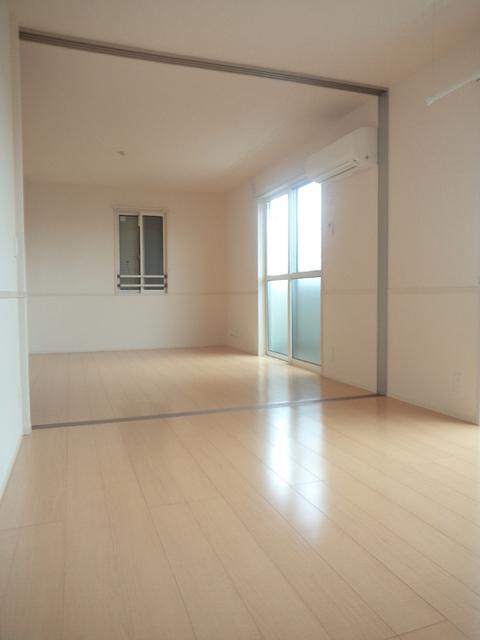 Ｃａｓａ　ｔｅｒｒｅ　Ｂ棟（301） 室内