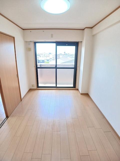 サンシャインタナカ（401） 室内