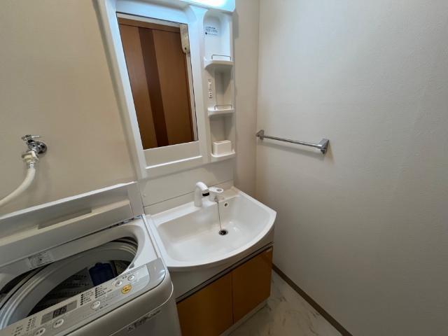 リバパレス鶴舞 部屋画像
