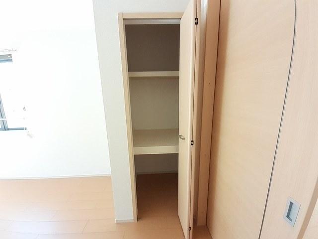 グラース（303） 室内