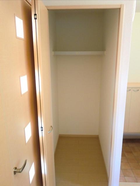 ヴィラ・ルージュ（201） 部屋画像