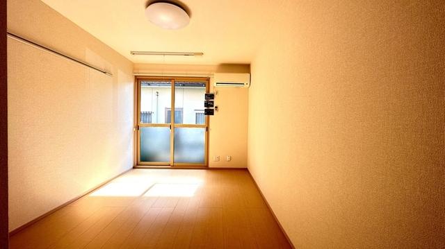 ソレイユ（101） 部屋画像