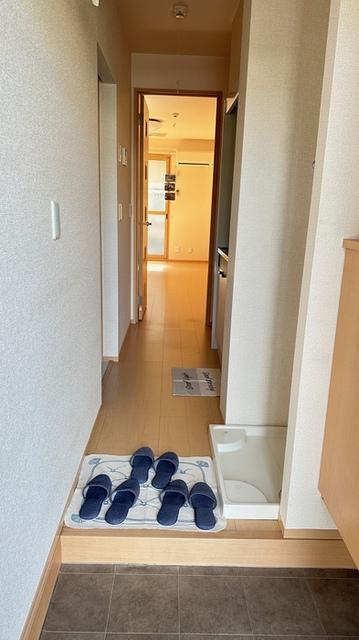 ソレイユ（101） 玄関