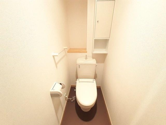 キャトルセゾン代官町（802） トイレ