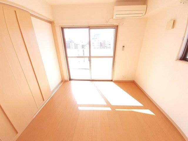 キャトルセゾン代官町（802） 室内