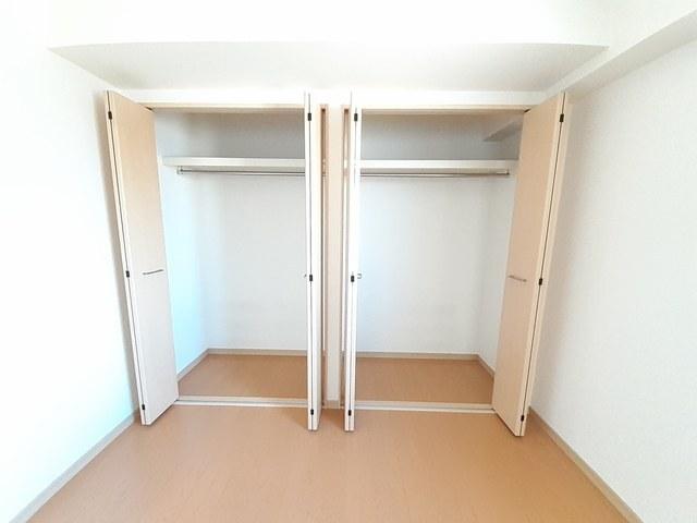 キャトルセゾン代官町（802） 収納