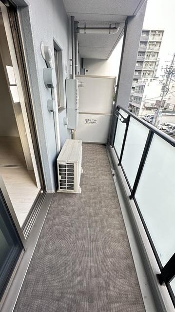 ＲＥＳＩＤＥＮＣＥ ＴＡＣＨＩＢＡＮＡ（302） バルコニー