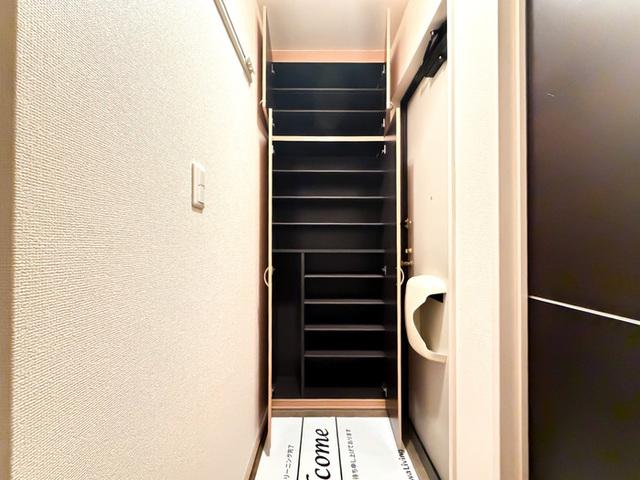グランディール（101） 玄関