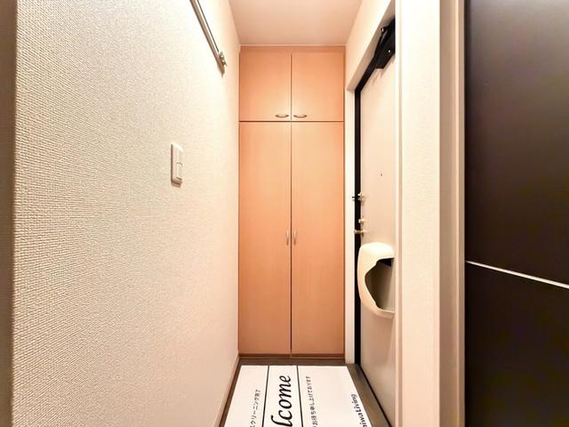 グランディール（101） 玄関