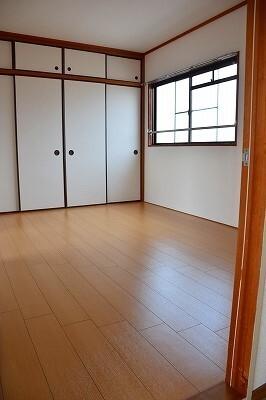 クレイン（303） 室内