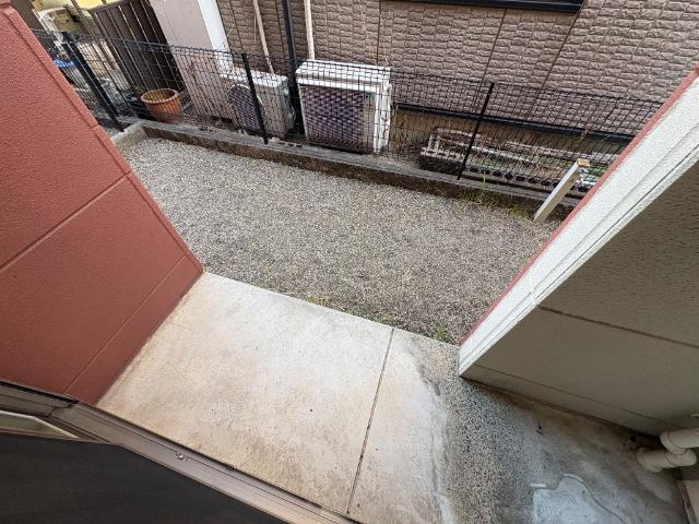 エコール正徳 庭