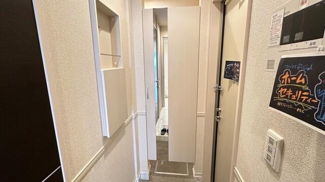 ｃａｓｓｅｒ（ｷｬｯｾ）（102） 玄関