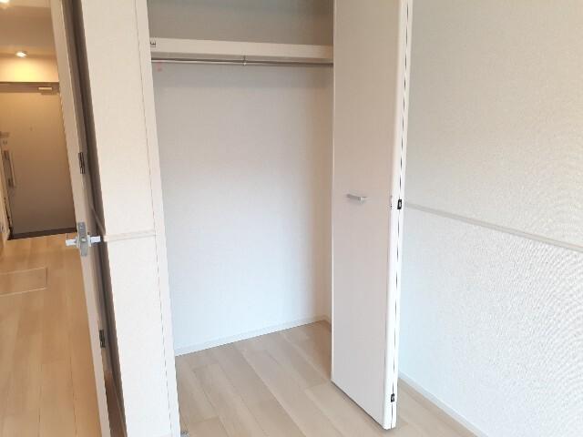 ローレルＷｅｓｔ（102） 収納