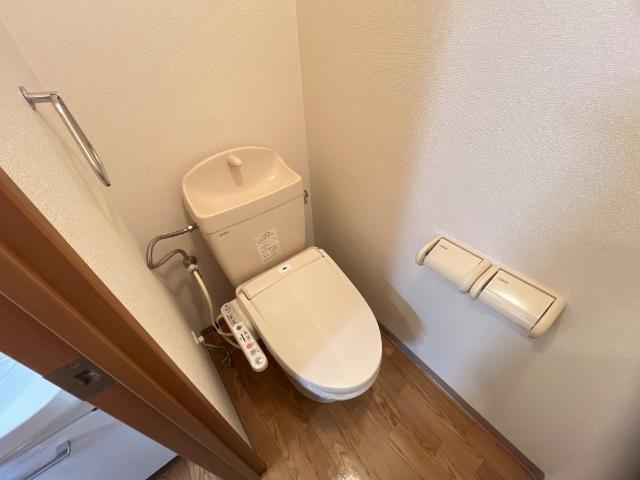 ライラック トイレ