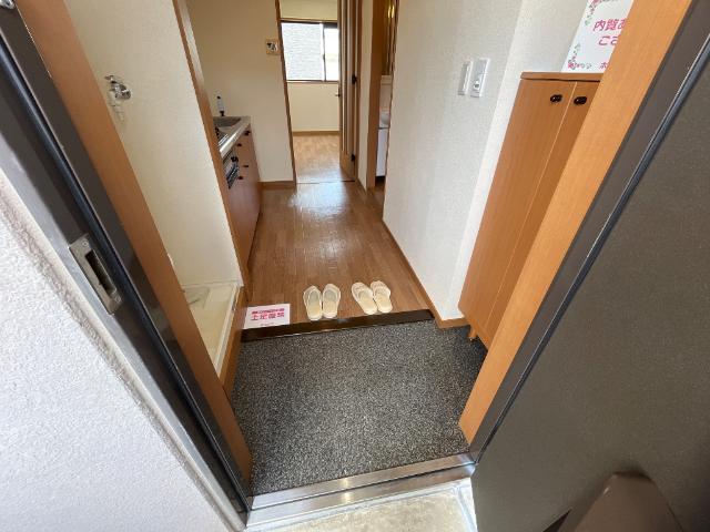 ライラック 玄関