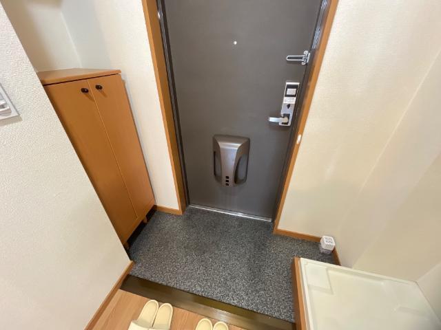 ライラック 玄関