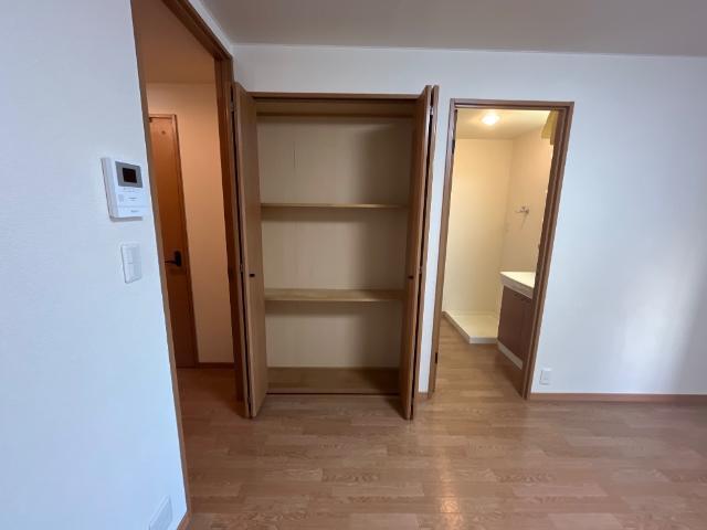メゾン　ハッピネス 部屋画像