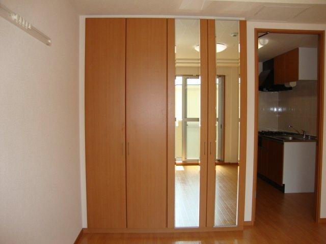 フローラル 部屋画像