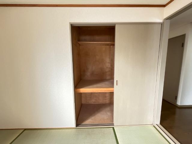 エクセレント上小田井 収納