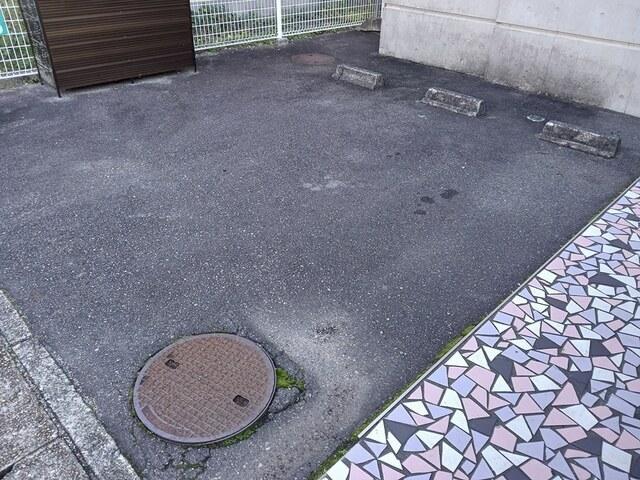 アーバン・ケティーズ（402） 駐車場