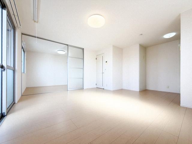 セジュール花萌（301） 室内