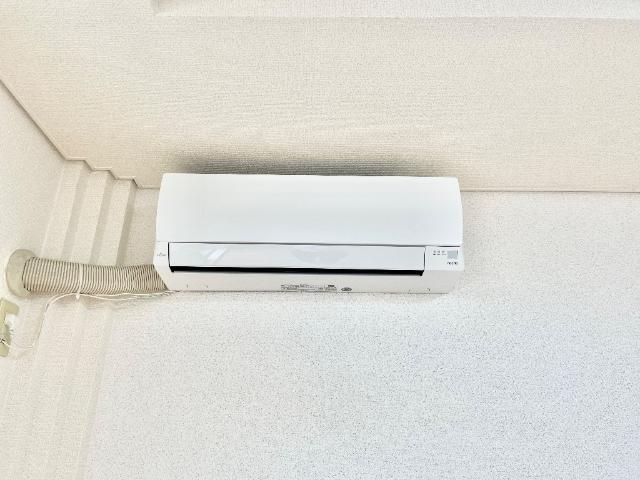 風のささやき 部屋画像