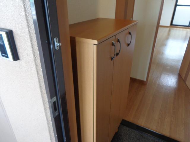 セントラル アパートメント 部屋画像