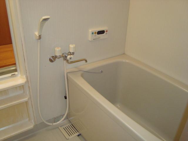 スクエア緑 部屋画像